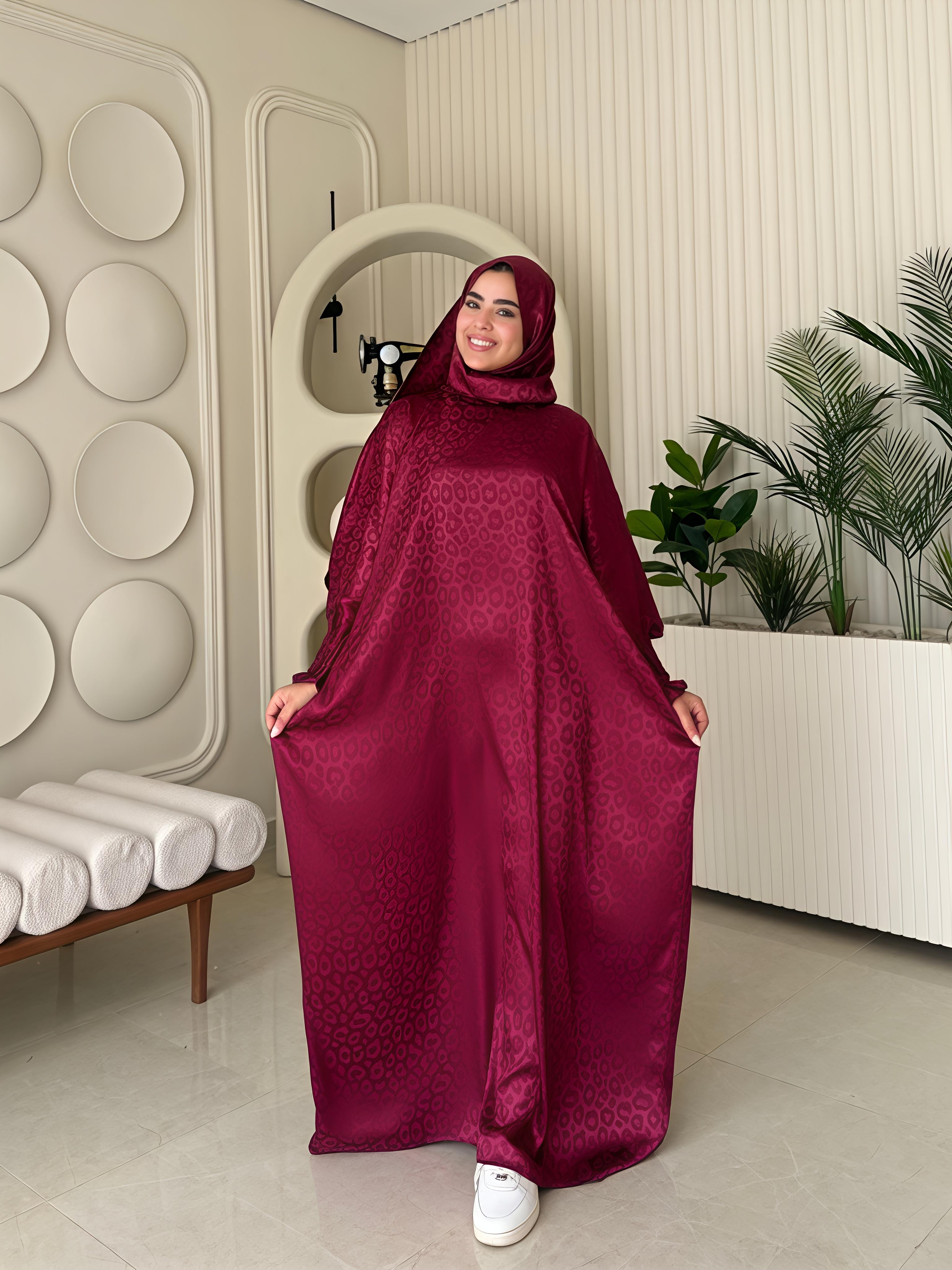 Isdal Jacquard Burgandy with bag